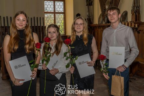 Absolventsky-koncert-2025-088